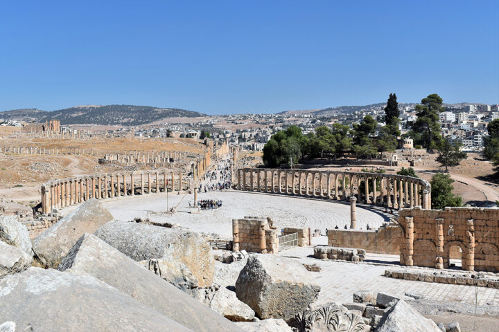 View of Oval Plaza at Jerash as seen from the Temple of Zeus. (Photo by Clare Rasmussen.)